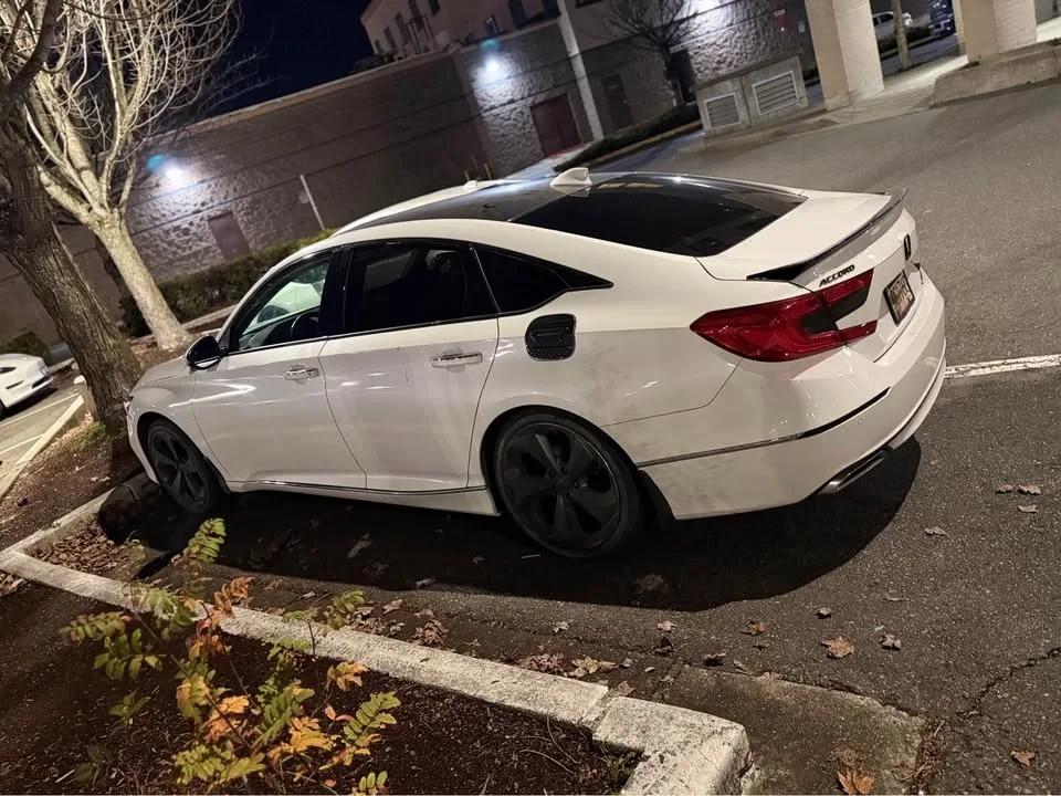 2019 Honda Accord Touring image indicator(6)