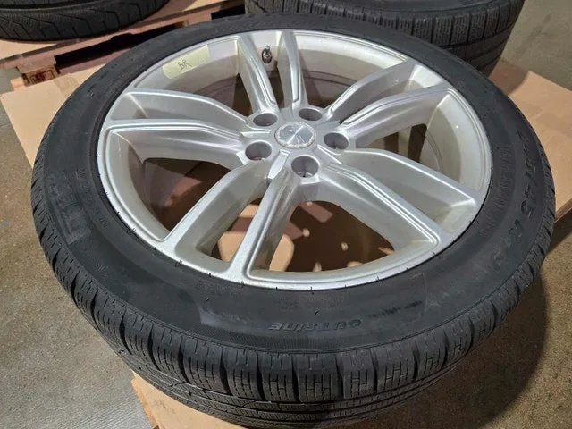 WHEELS RIMS + WINTER TIRES 2015 TESLA MODEL S image indicator(4)