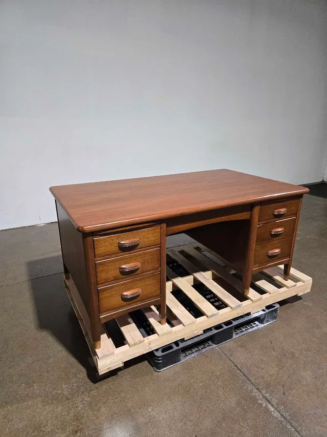 Office Desk 66" x 38" image indicator(2)