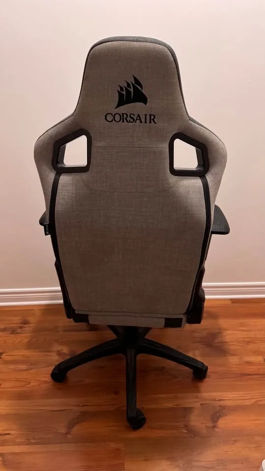 Corsair T3 RUSH Fabric Gaming Chair - Send Offers image indicator(2)