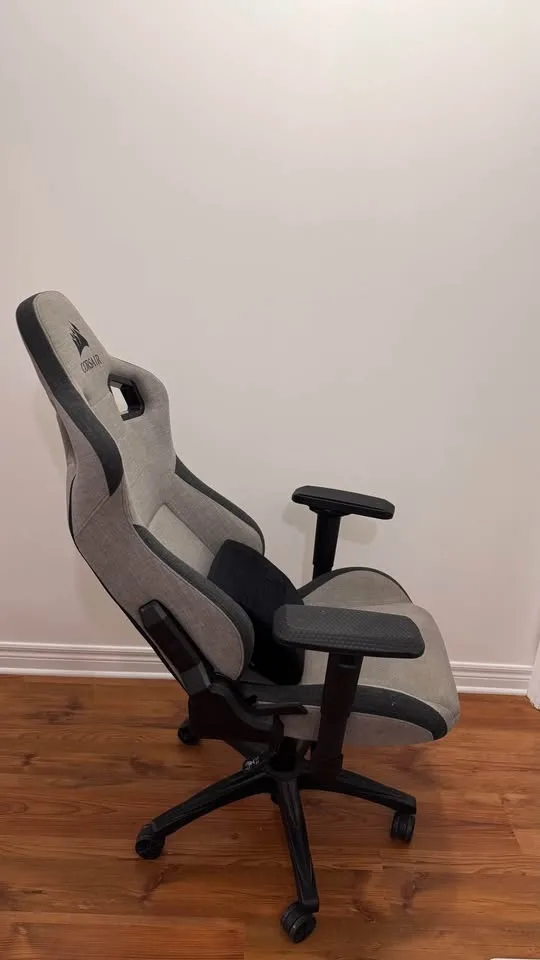 Corsair T3 RUSH Fabric Gaming Chair - Send Offers image indicator(3)