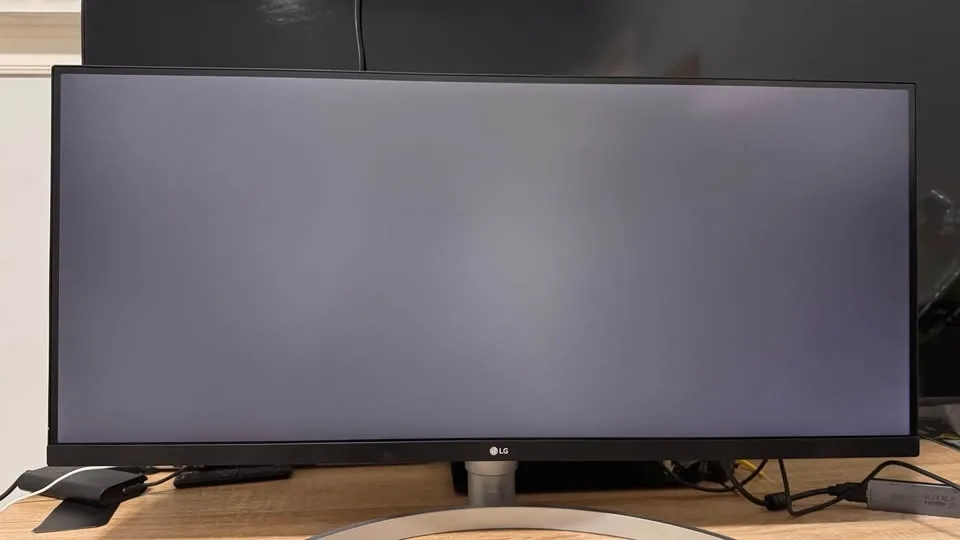 LG 34" UltraWide Monitor - 34WN650-W - Send Offers image indicator(6)