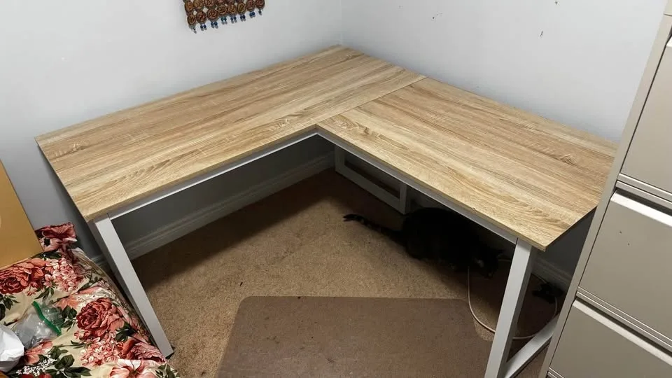 Spacious L-Shaped Corner Desk – Perfect for Office or Gaming Set image indicator(3)