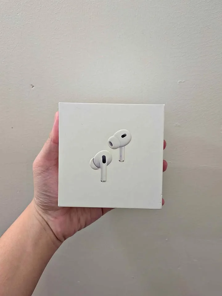 AirPods Pro 2 Box