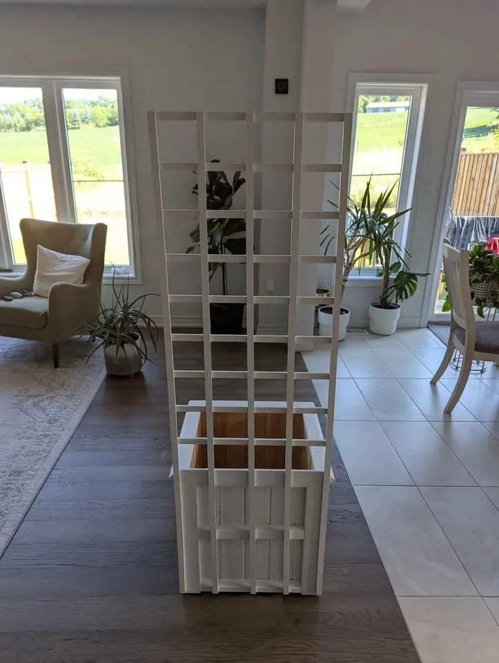 Beautiful White Handmade Trellis image indicator(4)