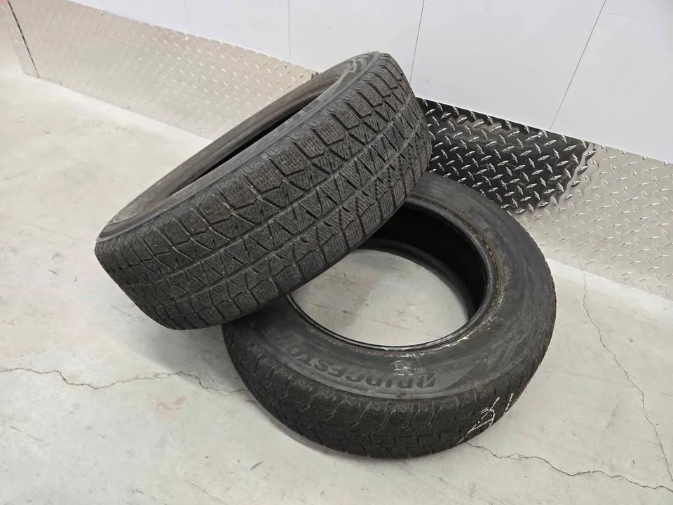 195/65R15- Bridgestone Blizzak Winter Tires image indicator(6)