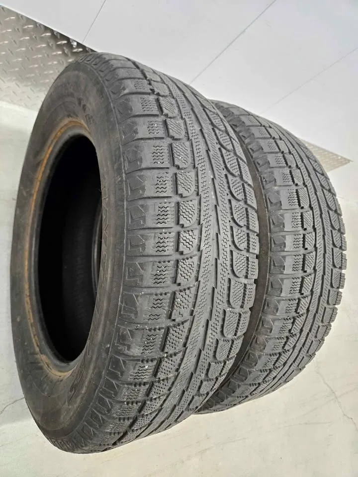 Two Winter Tires- 215/65R16 image indicator(3)