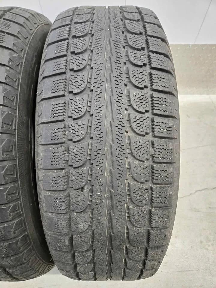 Two Winter Tires- 215/65R16 image indicator(5)