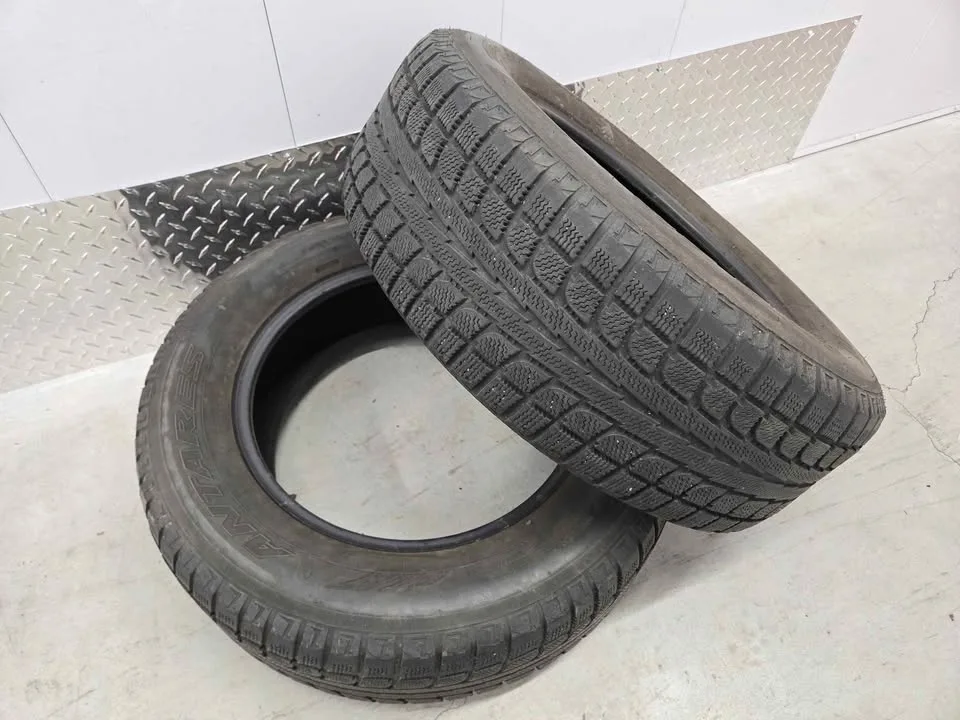 Two Winter Tires- 215/65R16 image indicator(7)