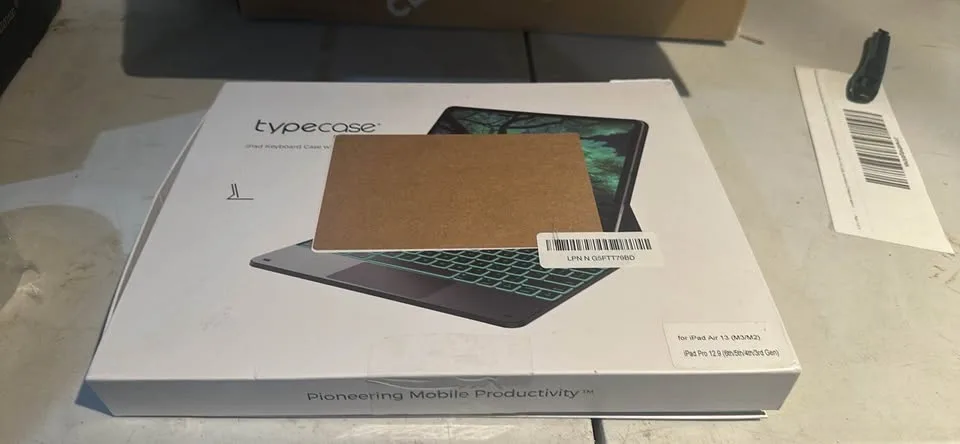 Light purple Keyboard Case for iPad Air 13''/Pro 12.9'' image indicator(6)