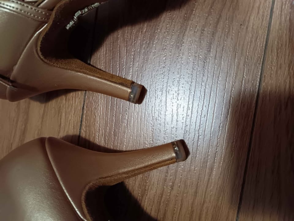 Professional Latin Dance Shoes size 8/ 8.5 - photo 4