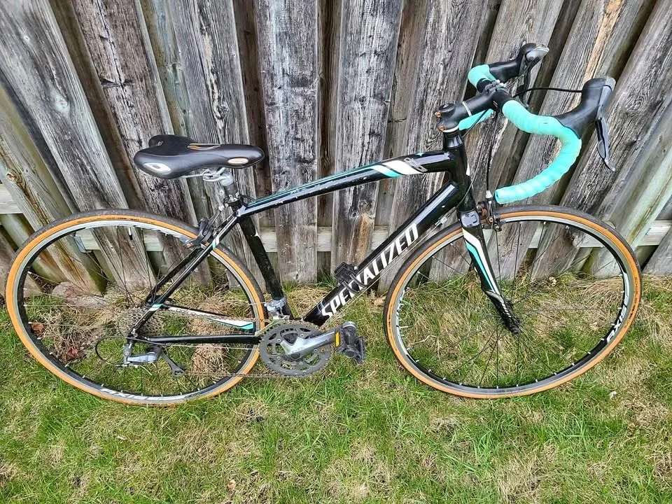 Specialized Dolce Road Bike