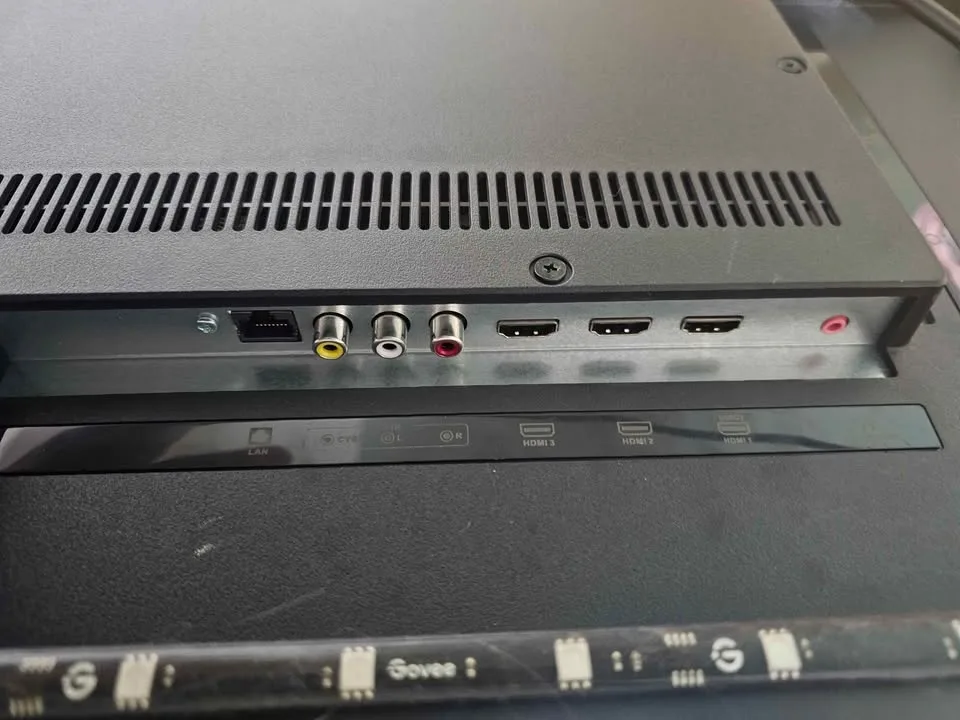 Westinghouse roku tv 58" image indicator(4)