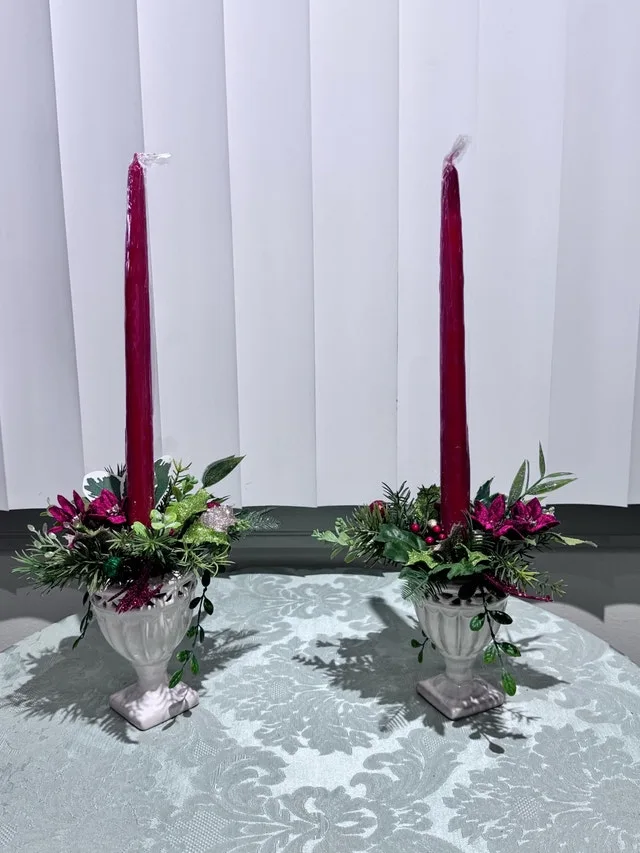 Pair of Christmas Candle Holders w/candles