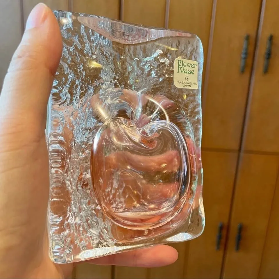 NEW✨Apple Shaped Glass Flower Vase by IWASAWA (Japan) image indicator(3)