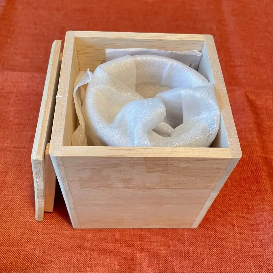 Vintage Handcrafted Hagi-yaki Cup with Signed Box image indicator(6)