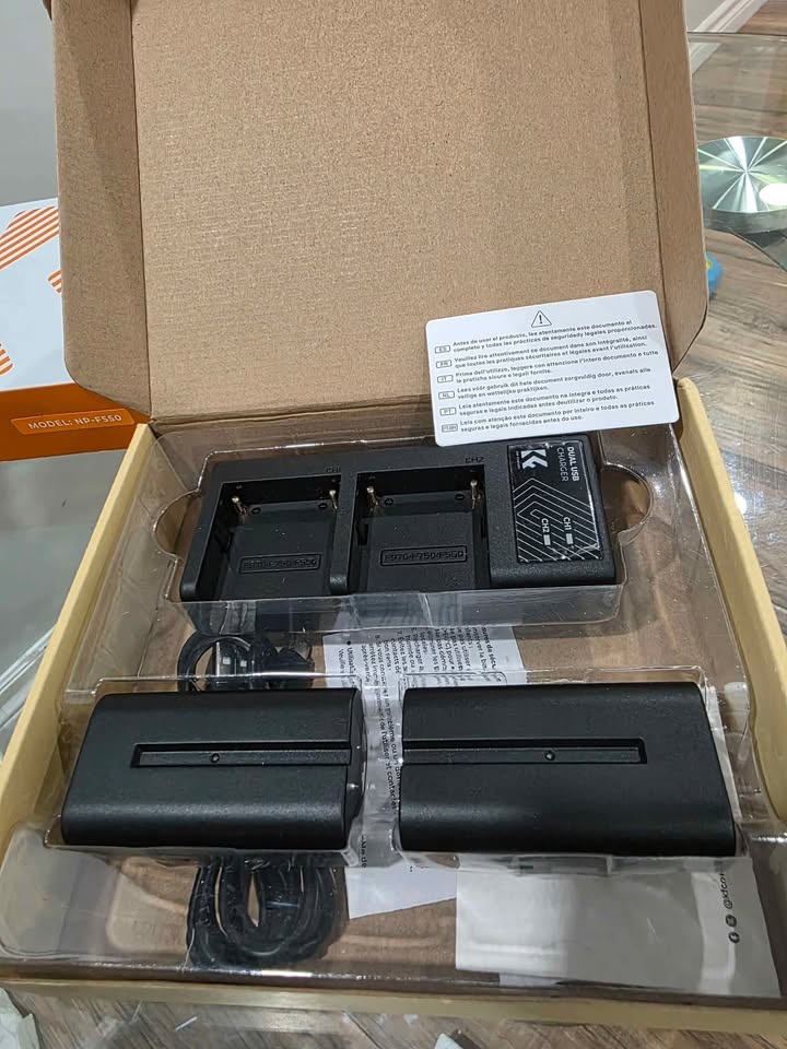 K&F Concept 2 Pack NP-F550 Battery and Charger Set - photo 4