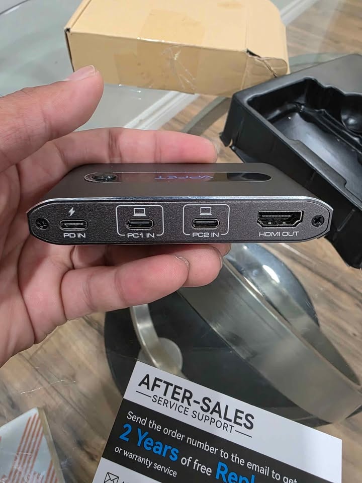 USB C KVM Switch 1 Monitor 2 Laptops 4K@60Hz HDMI KVM Switch 2 C - photo 5