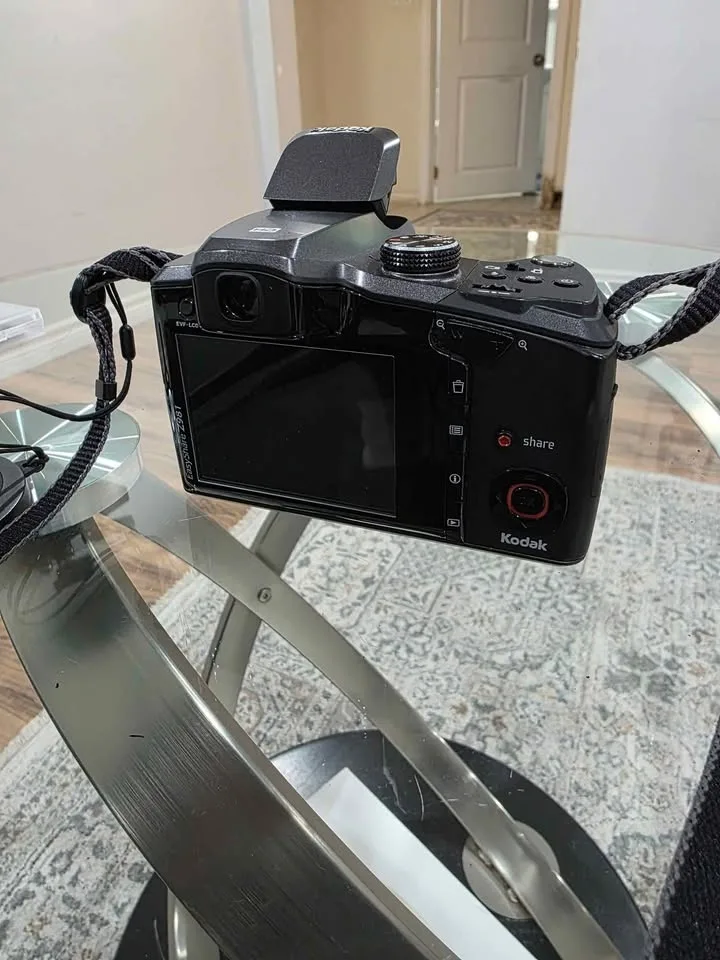 Kodak EasyShare Z981 14.0MP 26X Digital Camera Black image indicator(2)