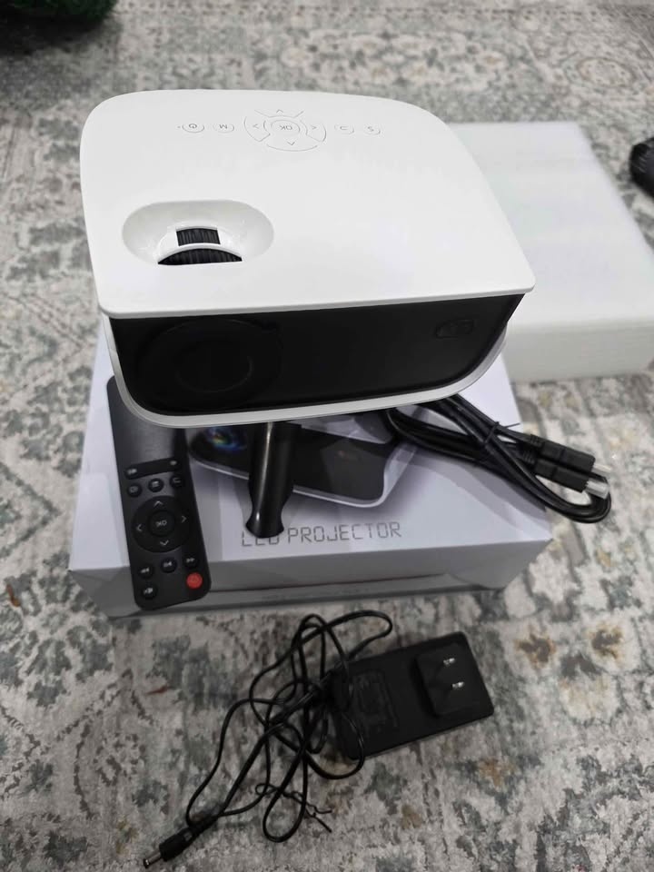 Outdoor Projector, Mini Projector for Home Theater, 7500 L - photo 2