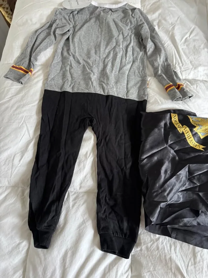 Brand New Kids Size 4T Draco Malfoy Harry Potter Onesie image indicator(8)