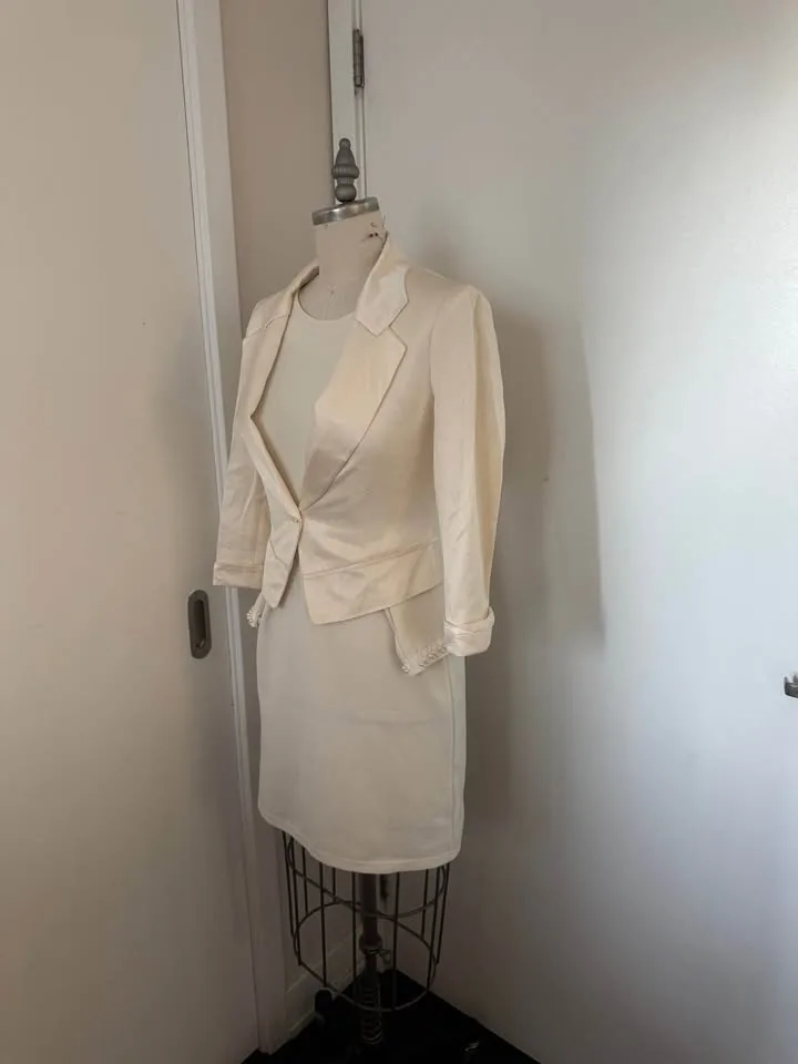 Ladies Size Small / Size 4 Dress and Blazer Set $40 Worn Once image indicator(8)