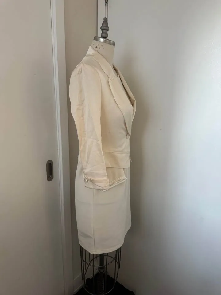 Ladies Size Small / Size 4 Dress and Blazer Set $40 Worn Once image indicator(9)