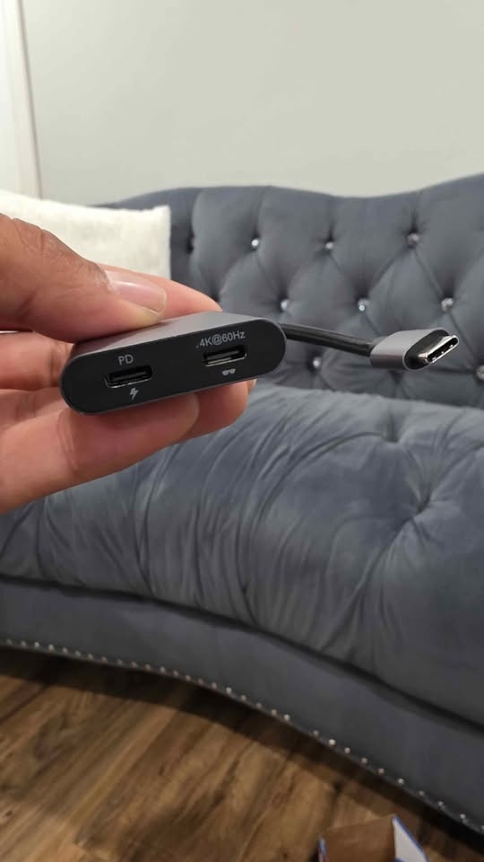 RayNeo - USB to Glasses and Charging Adapter - Black - photo 2