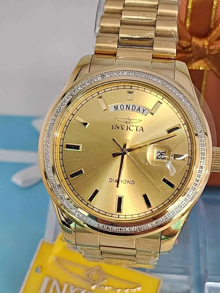 Diamonds watch INVICTA thumbnail