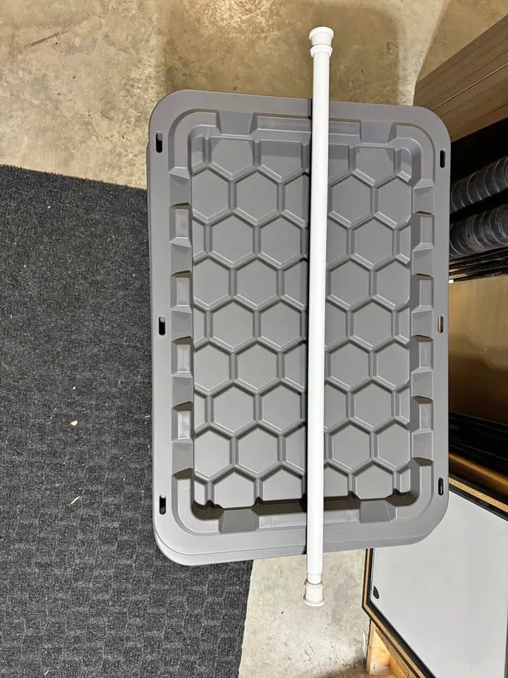 Extendable shower rod 35.5-66 inches