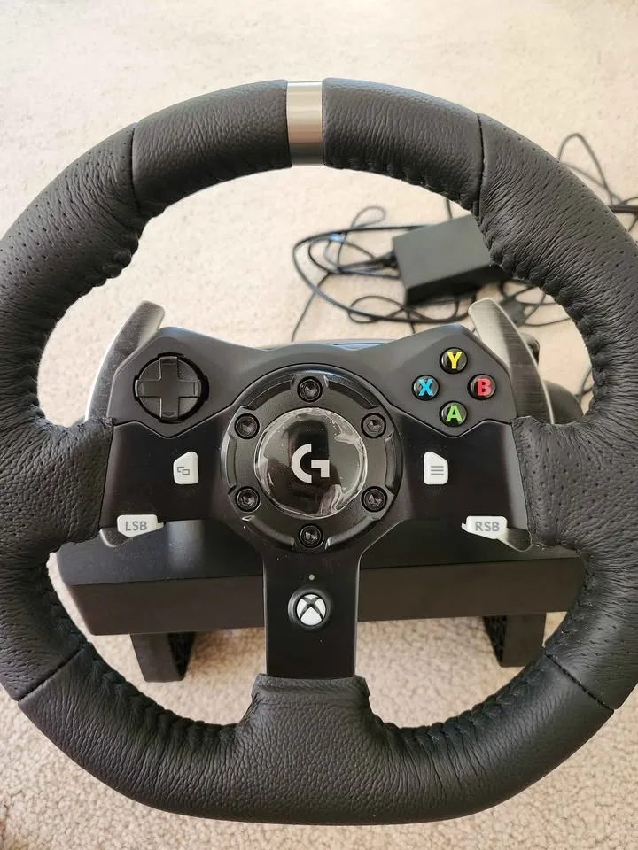 Logitech G920 Steering Wheel and Pedals image indicator(2)