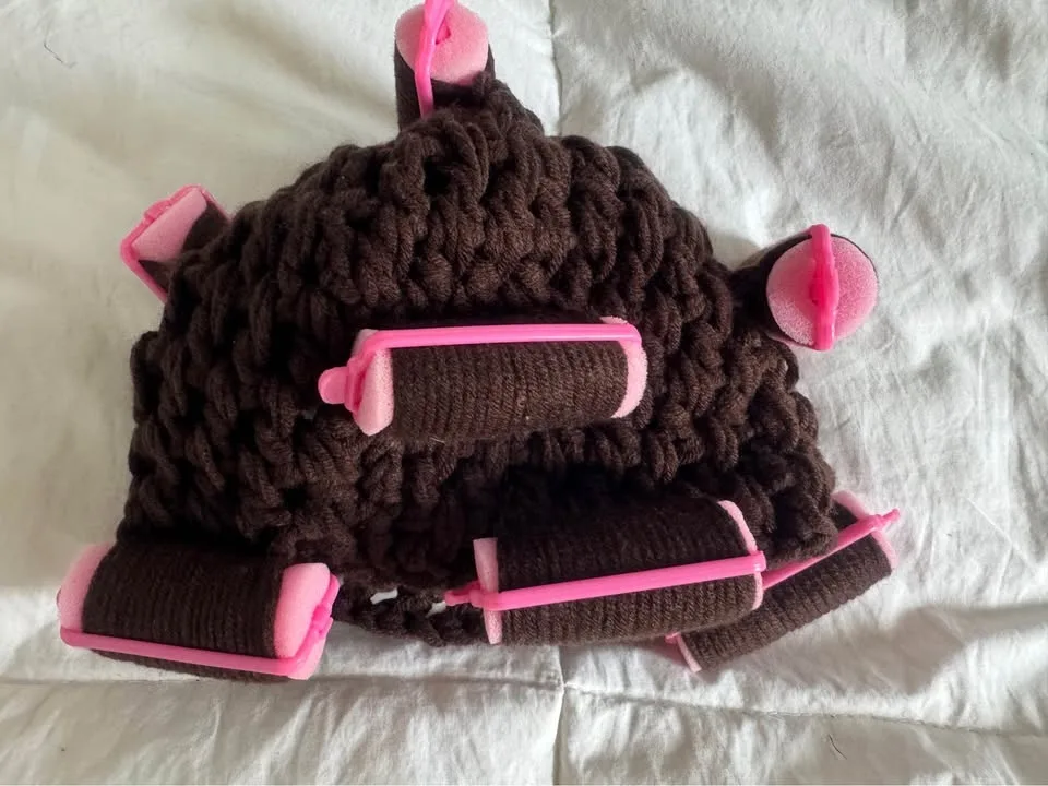 Super Cute Brand New Baby Hat perfect for Instagram photos!! image indicator(4)