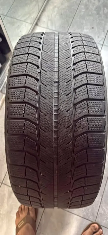 Michelin tire 275/40r20