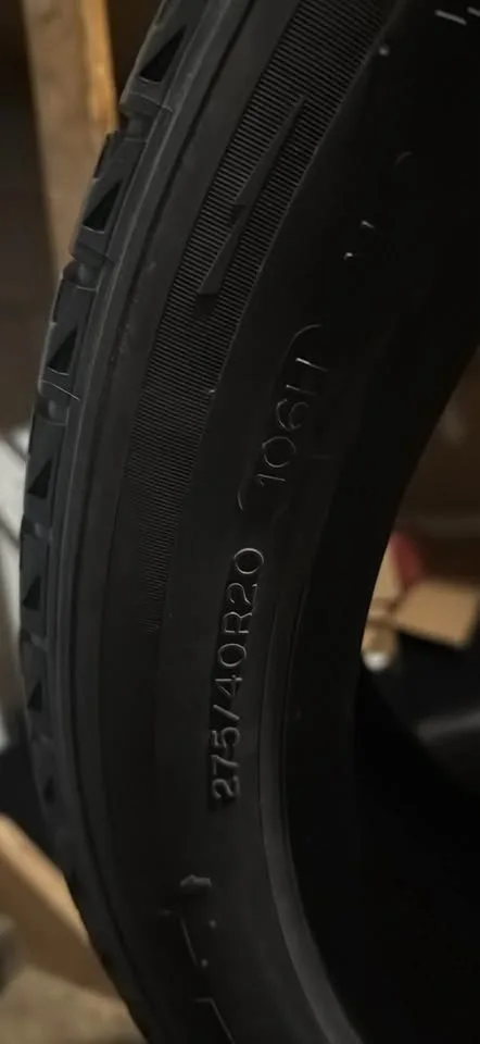 Michelin tire 275/40r20 image indicator(3)