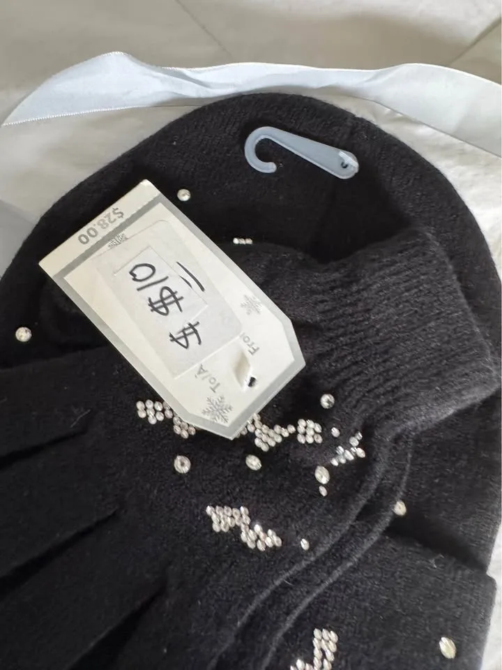 Ladies Black Rhinestone Hat & Gloves Set - New image indicator(4)