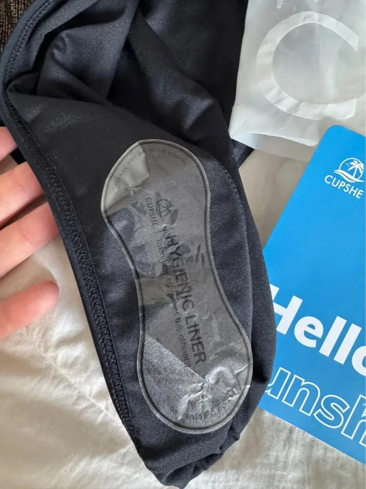 Ladies Size Large Bathing Suit New with tags on image indicator(5)