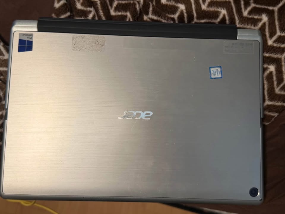 Acer Switch Alpha - 8GB RAM | 250GB SSD - Excellent - photo 5