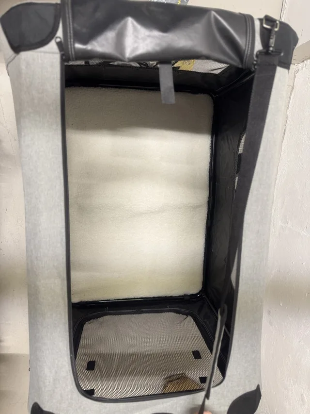 Brand New 36 inch Folding Soft Dog Crate, for Large Dog to 70lbs image indicator(6)