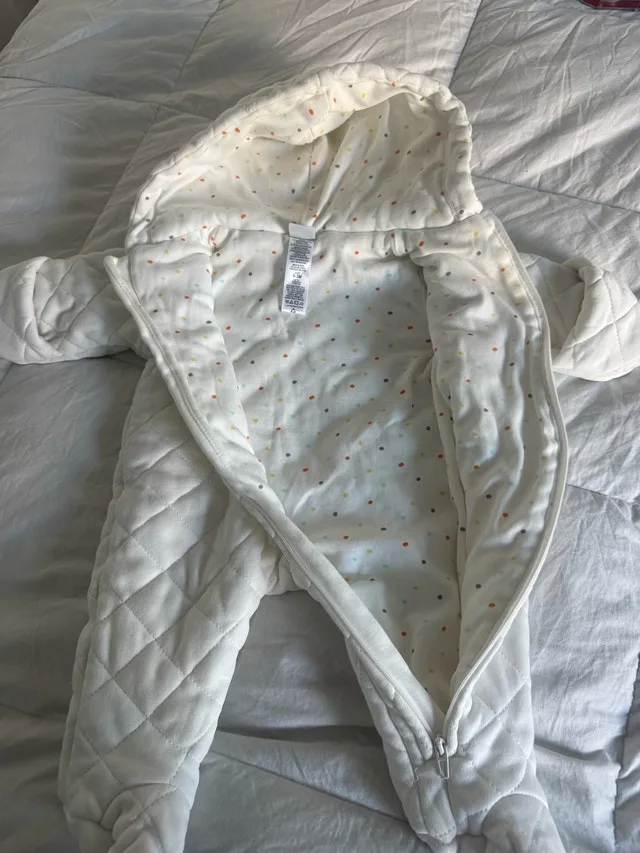 0-3 Month Winter Snow Suit Outfit $10 image indicator(8)