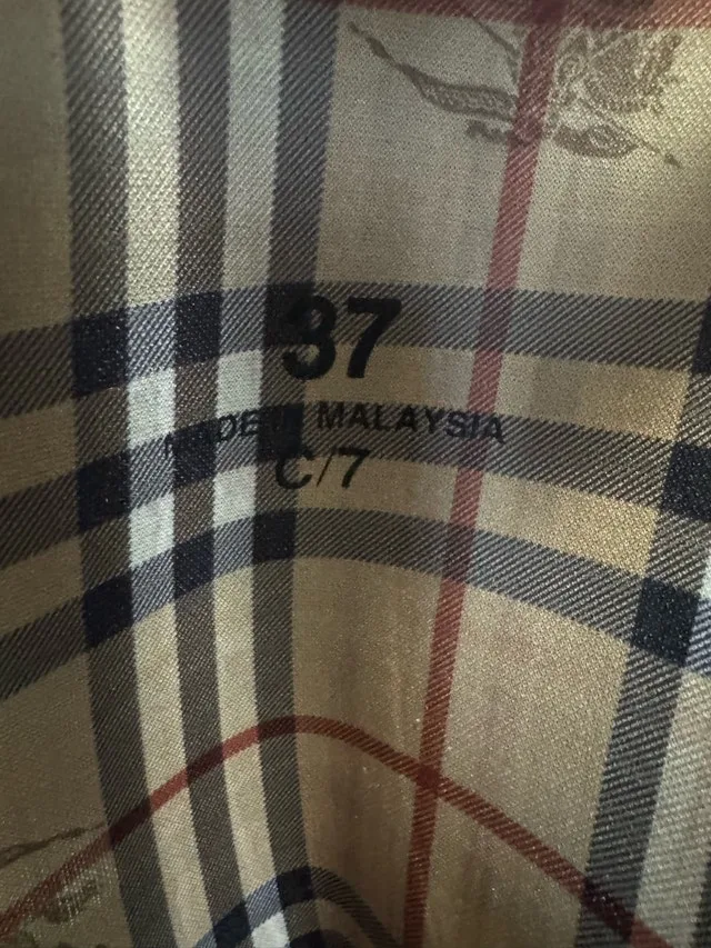 Ladies Size 37/ 6.5 - 7 Burberry Tall Knee High Rain Boots image indicator(5)