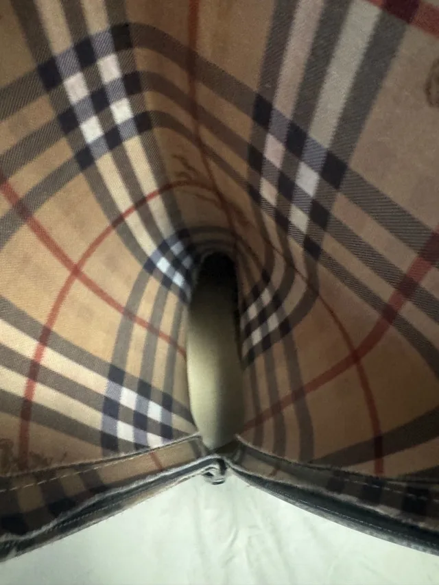 Ladies Size 37/ 6.5 - 7 Burberry Tall Knee High Rain Boots image indicator(6)