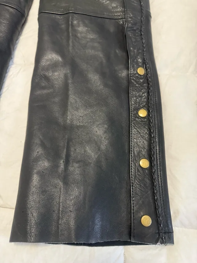 Leather Chaps - adjustable in size Worn Once image indicator(8)