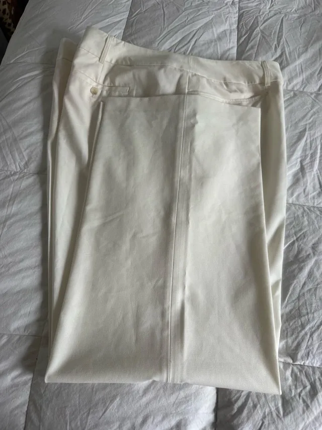 Ladies Michael Kors Plus Size 24W Pants from Macy’s Worn Once image indicator(2)