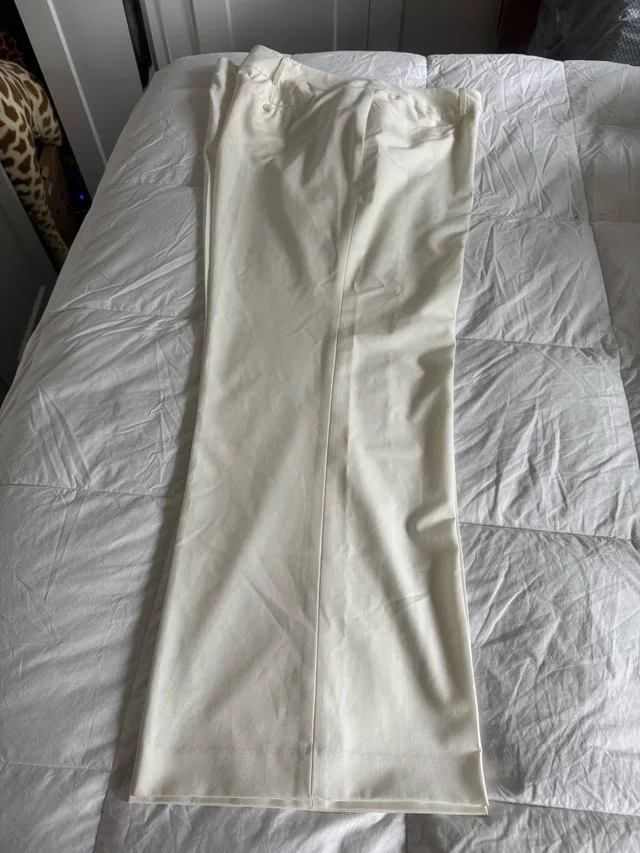 Ladies Michael Kors Plus Size 24W Pants from Macy’s Worn Once image indicator(3)