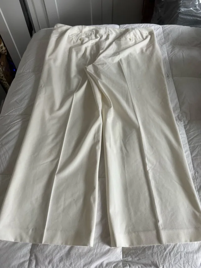 Ladies Michael Kors Plus Size 24W Pants from Macy’s Worn Once image indicator(5)