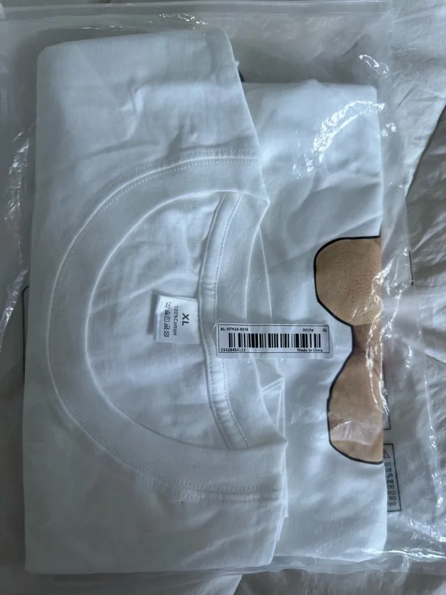 Men’s XL T-Shirt Brand New in Original Packaging image indicator(4)