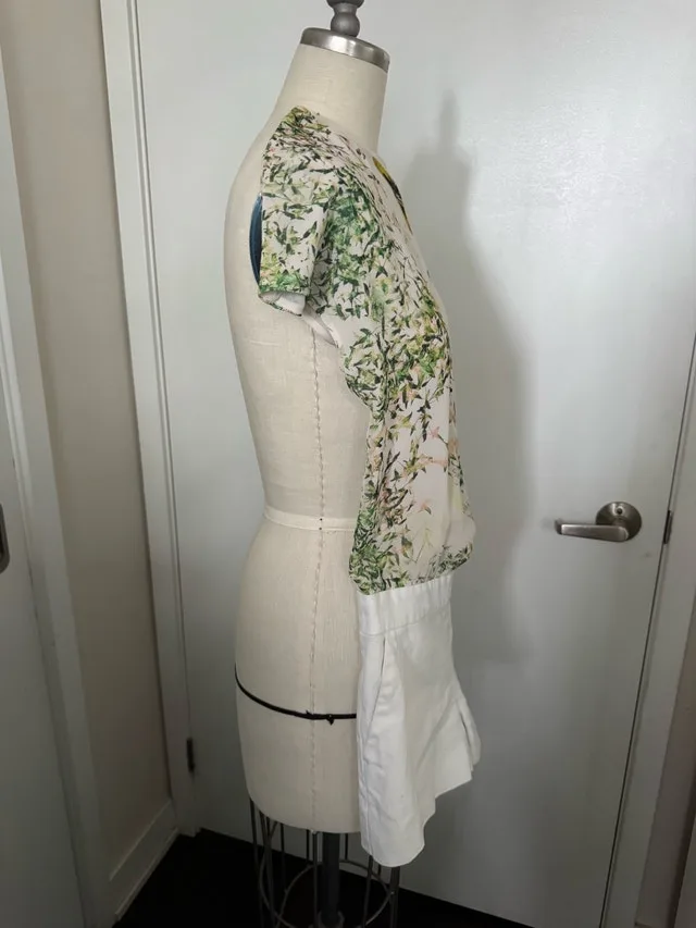 Beautiful Ladies Ted Baker Size 1 Romper Fits a Size Small image indicator(5)