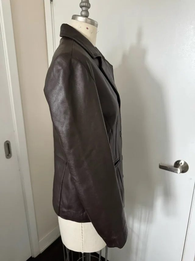 Ladies Size Small Leather Coat- Worn Once or Brand New $25 image indicator(7)