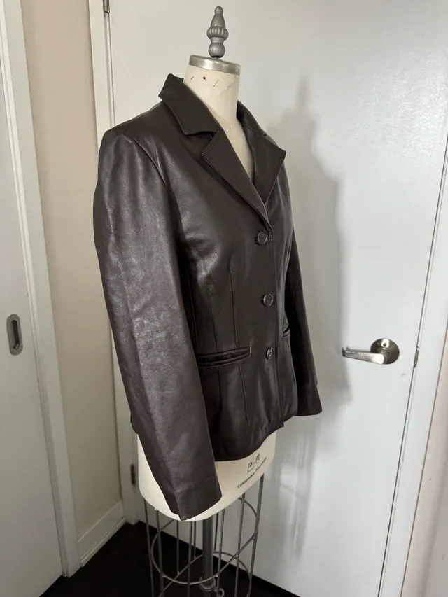 Ladies Size Small Leather Coat- Worn Once or Brand New $25 image indicator(8)