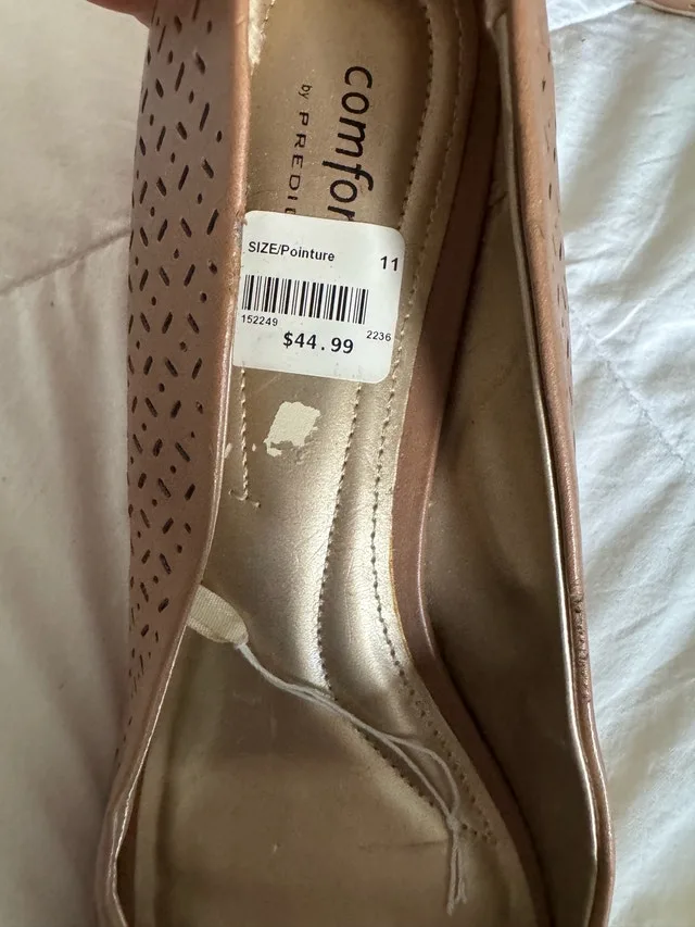 Ladies Brand New Size 11 Open Toe Wedge Heel NEW w tag Reg$50.84 image indicator(2)